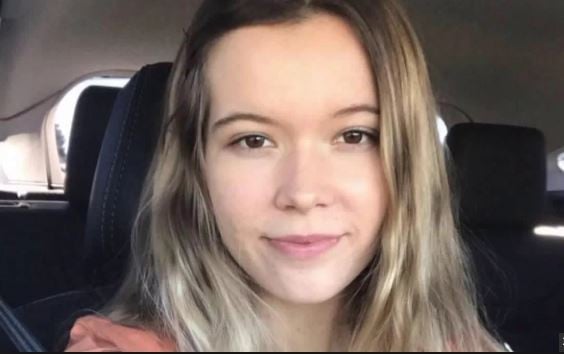 Gadis Cantik Ini Tewas Diserang 3 Hiu saat Asyik Snorkeling di Bahama