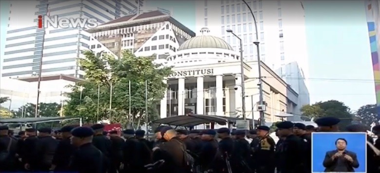 Kecewa Tidak Bisa Aksi di Depan MK, Demonstran: Kita Rakyat Juga Berhak