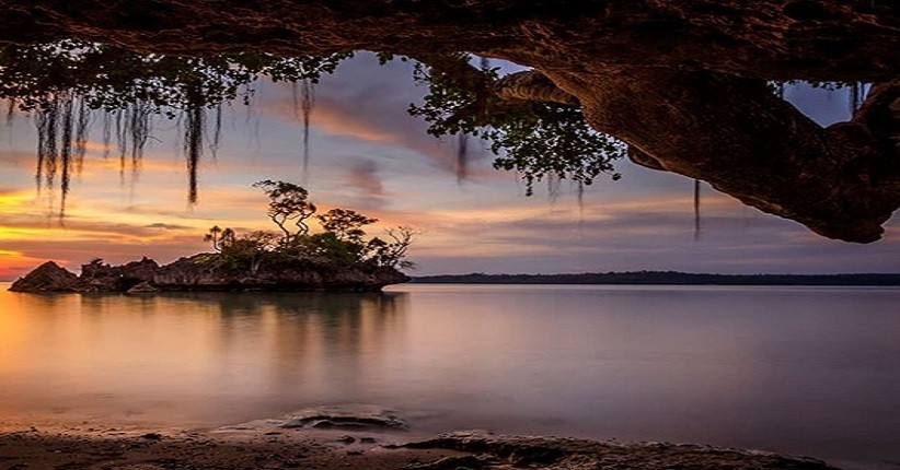 Indahnya Kepulauan Selayar, Ada Barisan Karang Eksotis saat Air Laut Surut