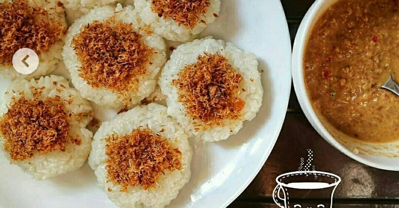 Ketan Serundeng, Jajanan Pasar Murah Meriah Bisa Bikin Perut Kenyang