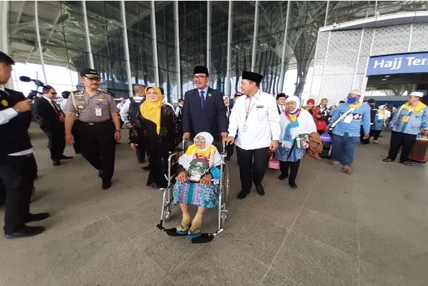 Mendarat di Madinah, Jamaah Haji Kloter Pertama: Alhamdulillah Perjalanan Nyaman