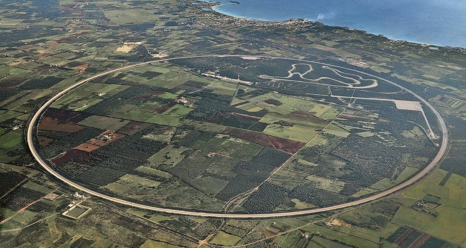 Renovasi Rp552 M, Porsche Buka Kembali Pusat Pengujian Mobil Masa Depan Nardo