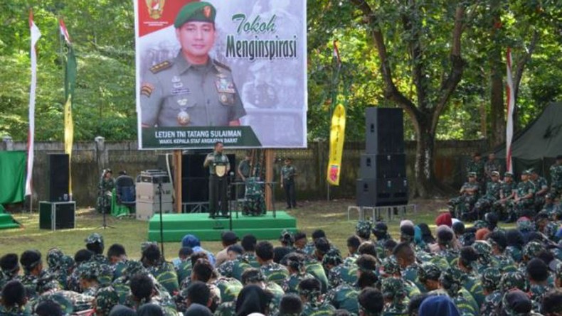 Tinjau Kodam XVI/PTM, Wakasad Terima Deklarasi Genarasi Muda Maluku Cinta Damai