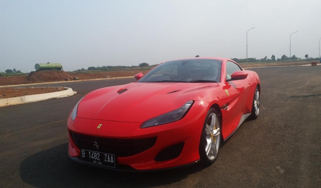 Membedah Supercar Ferrari Portofino, Mobil Harian Seharga Rp10 Miliar