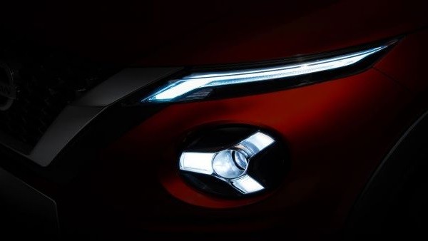 Teaser Disebar, Generasi Terbaru Nissan Juke Dirilis 2 Bulan Lagi