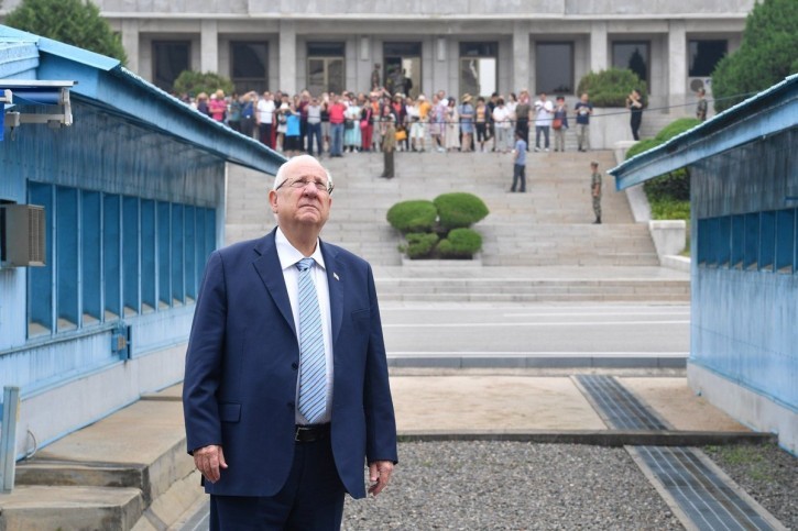 Ke Perbatasan Korut-Korsel, Presiden Israel: Ini Tempat Paling Eksplosif Sedunia