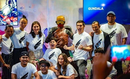 Pakai Kostum Gundala, Abimana Aryasatya Akui Kepanasan dan Sering Dehidrasi