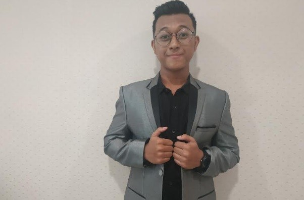 Malam Anugerah KPAI, Igan Andhika Sempat Nervous Nyanyi di Hadapan Pejabat