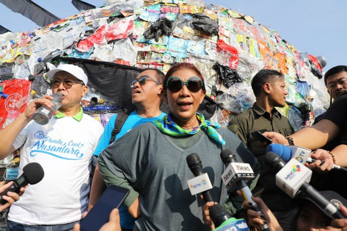 Kampanye Tolak Plastik, Menteri Susi: Pembuang Sampah ke Laut, Tenggelamkan