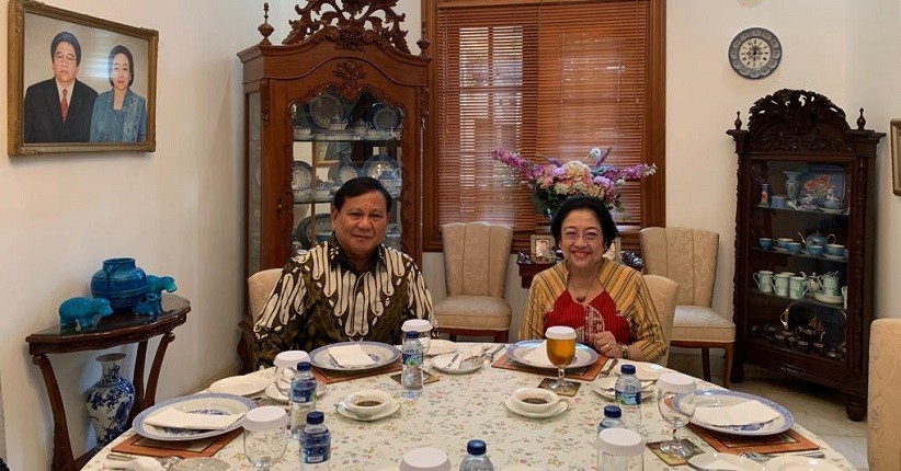 Bakwan Buatan Mega Jadi Hidangan Pembuka Sambutan Prabowo di Teuku Umar