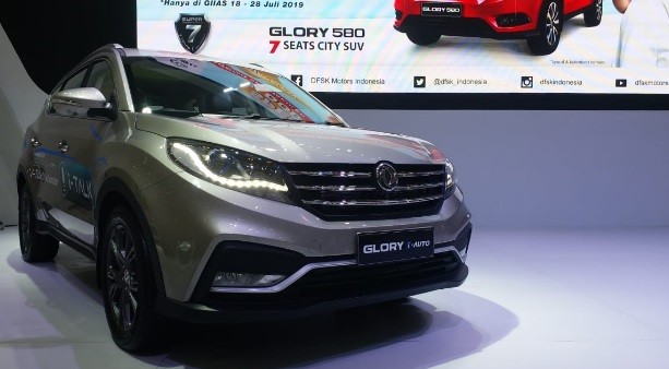 Mengupas Teknologi Mobil Pintar DFSK Glory i-Auto Berbasis Perintah Suara