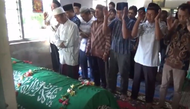 Isak Tangis Warnai Pemakaman Perempuan Hamil Korban Pembunuhan di Ponorogo