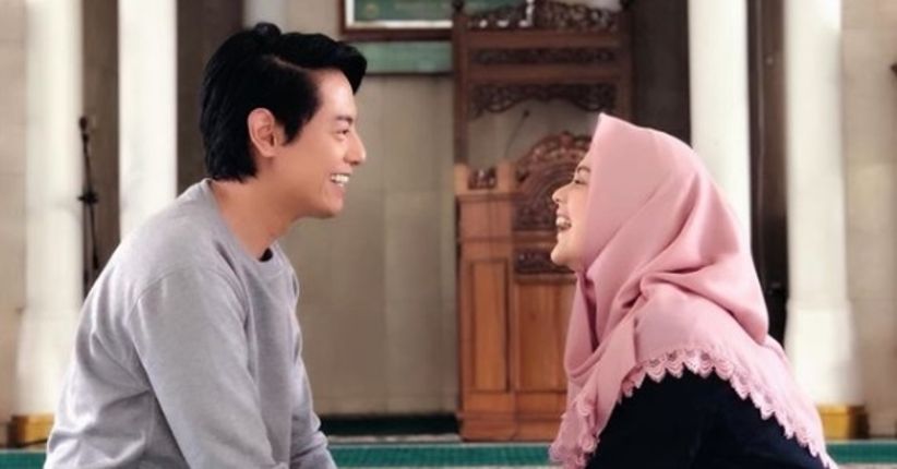 Mualaf, 5 Artis Ini Sempat Jalani Momen Ramadan Pertama di Hidupnya