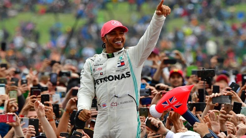 Pendingin Mercedes Tak Optimal, Hamilton: Semoga Hujan Turun saat GP Jerman