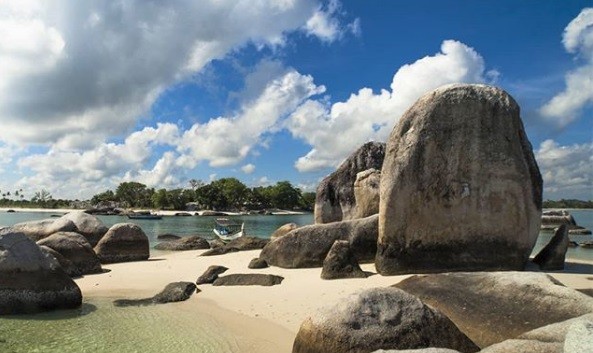 Fakta di Balik Keindahan Batuan Granit Belitung Ada yang Ukuran Raksasa