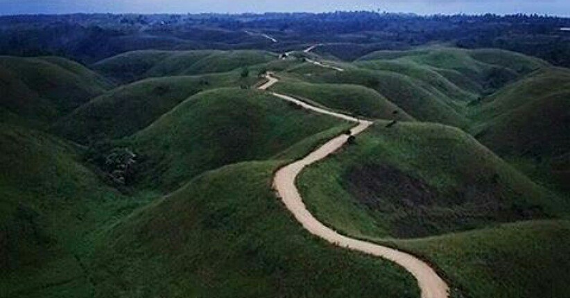 Rekomendasi Tempat Prewed di Luwuk, Ada Air Terjun Salodik