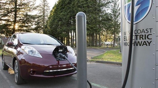 Negara Bagian di AS dan Produsen Otomotif Sepakati Aturan Kendaraan Tanpa Emisi