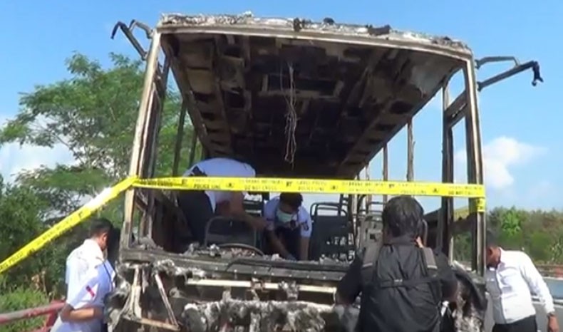 Bus Pariwisata Terbakar, 45 Orang Tewas termasuk 12 Anak