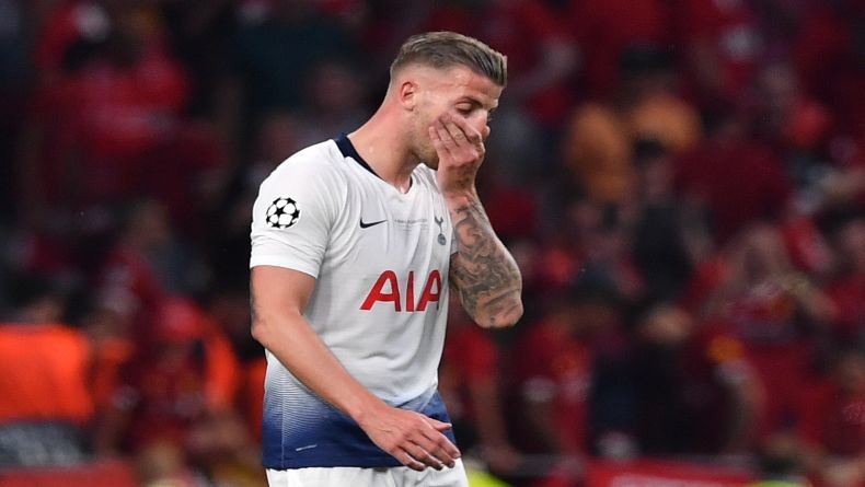 Cari Bek Tengah, AS Roma Incar Alderweireld dan Lovren