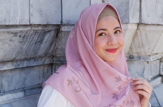 Listrik Mati, Natasha Rizki Tetap Tinggal di Rumah