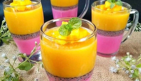 Kegerahan karena Listrik Padam, Asyiknya Bikin Puding Mangga Lapis Stroberi
