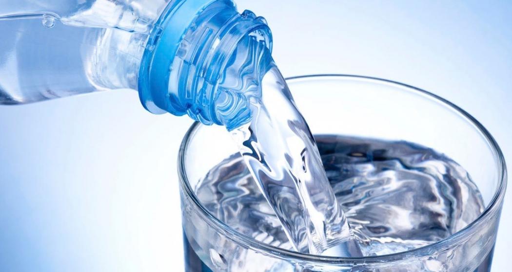 Komposisi Air Orang Dewasa dan Anak Berbeda, Berapa Gelas Anda Harus Minum?