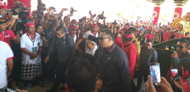 Para Ketum Parpol dan Jajaran Menteri Kabinet Kerja Hadiri Kongres PDIP