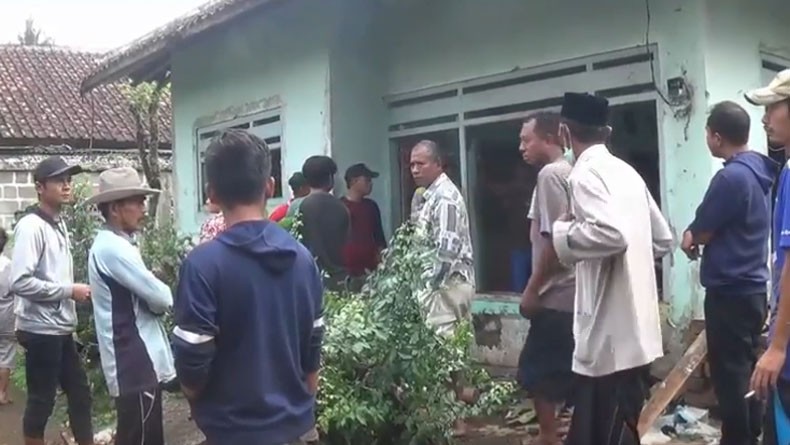Massa Diduga dari Perguruan Silat Serang 2 Desa di Banyuwangi, 3 Rumah Rusak