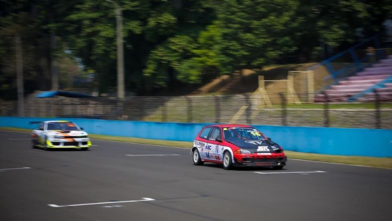 Dua Pembalap Surabaya Tampil Apik di ISSOM 2019 Seri 3