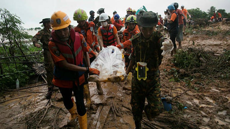 Tanah Longsor Tewaskan 51 Orang, Tentara Myanmar Dikerahkan Selamatkan Warga