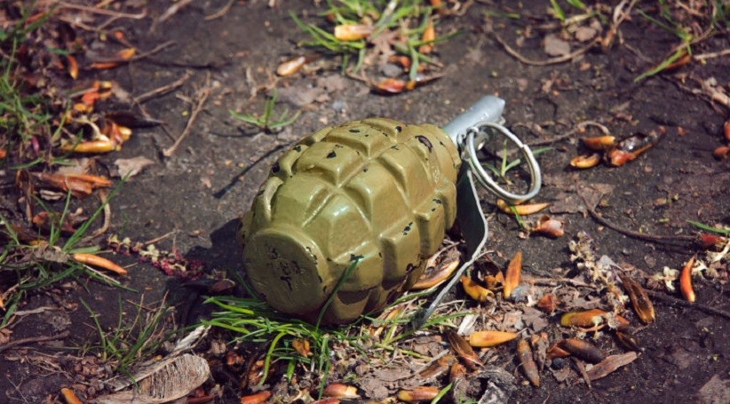 Sebuah Granat Ditemukan Anak-Anak di Taman Kumis Kucing Cibubur