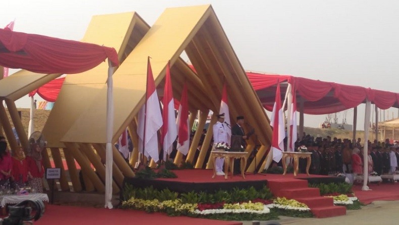 Pimpin Upacara di Pulau Reklamasi, Ini Pesan Anies untuk Warga Jakarta