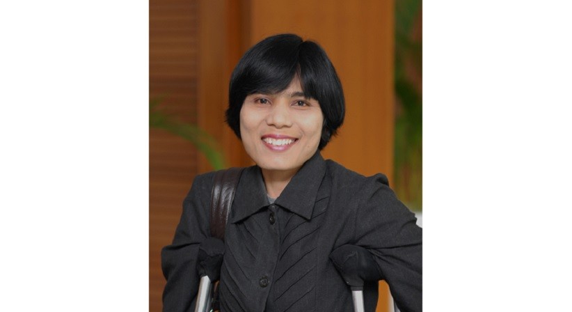 Eva Kasim, Penyandang Disabilitas Pertama di Indonesia yang Jabat Eselon 2