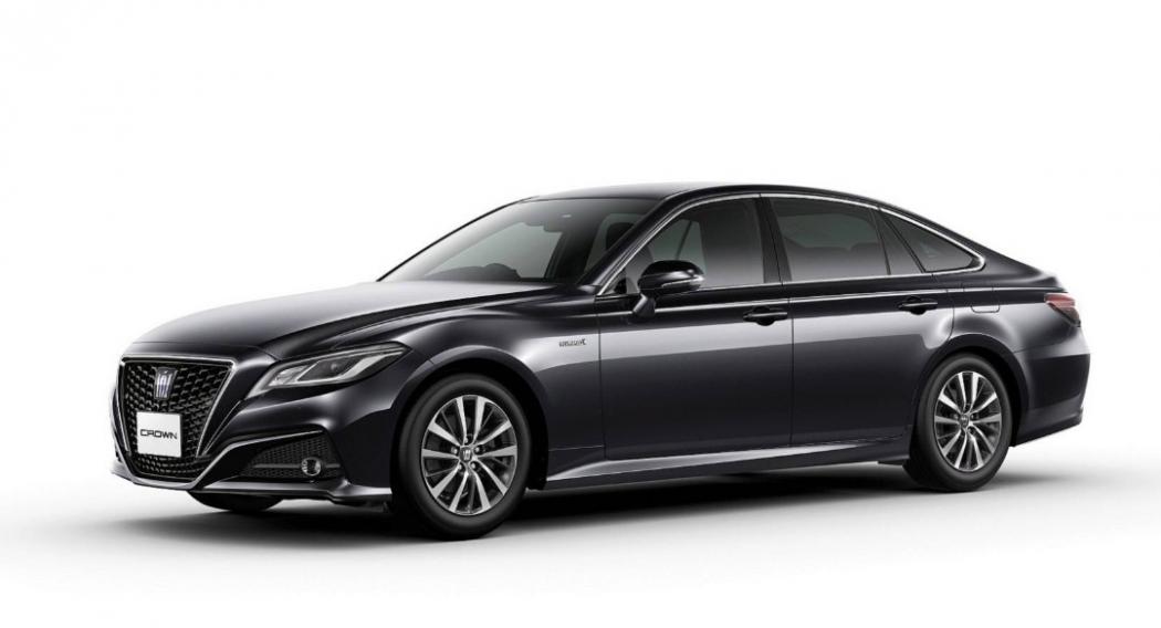 Mengupas Mobil Dinas Baru Menteri Toyota Crown 2.5 HV G-Execuctive