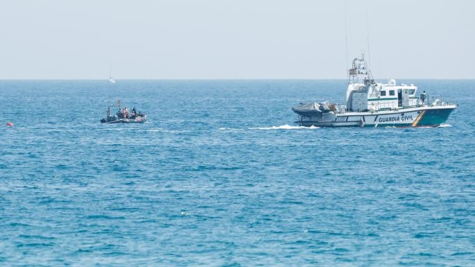 Ada Bom 70 Kg di Dasar Laut, Ribuan Turis Dievakuasi dari Pantai Barcelona