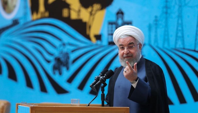 Trump Mengajak Bertemu, Presiden Iran Rouhani: Cabut Sanksi Dulu