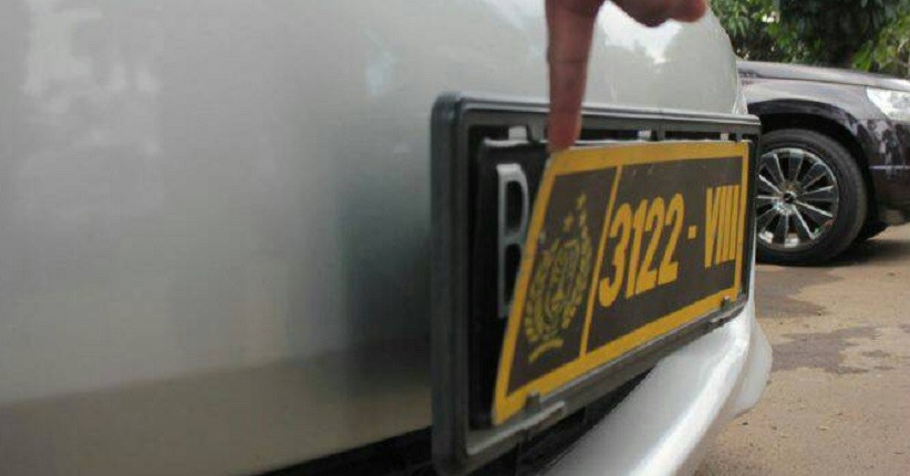 Polisi Ungkap Sindikat Pemalsu dan Penjual Pelat Nomor Dinas secara Daring