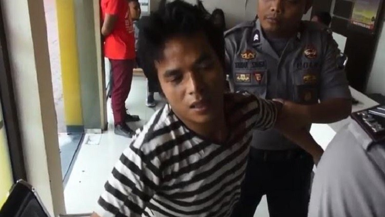 Mengaku Tak Sengaja, Pelaku Begal Payudara di Madina Sumut Diamuk Massa