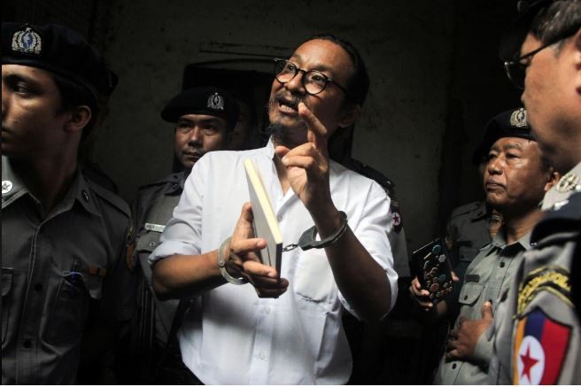 Kritik Militer Myanmar di Facebook, Pembuat Film Dihukum 1 Tahun Kerja Paksa