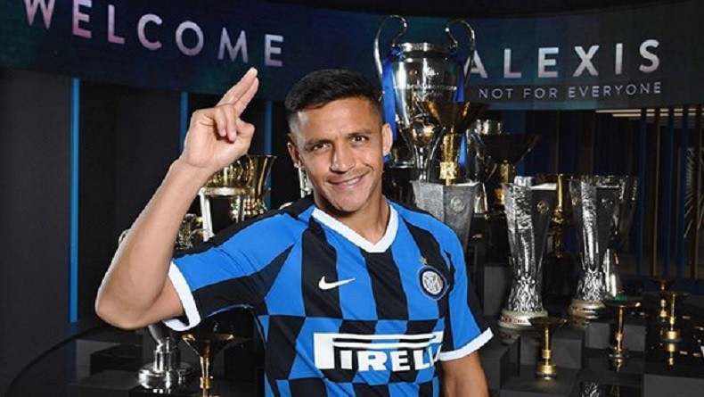 Dilepas Manchester United, Alexis Sanchez Bebas Transfer ke Inter Milan