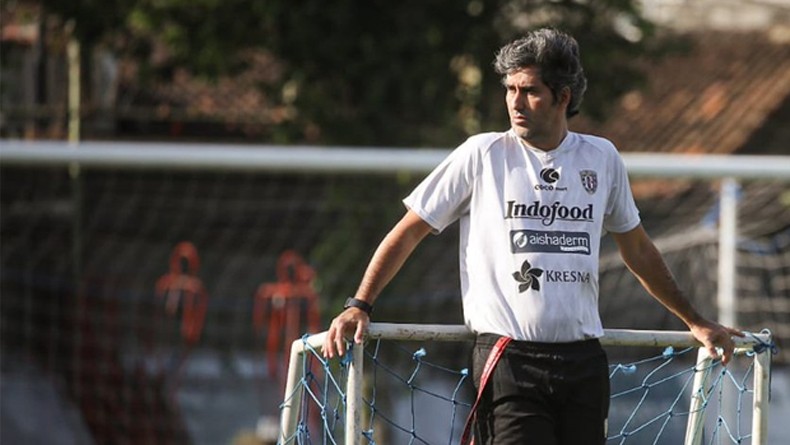 Kepada Media Jepang, Teco Ungkap Alasan Latih Bali United