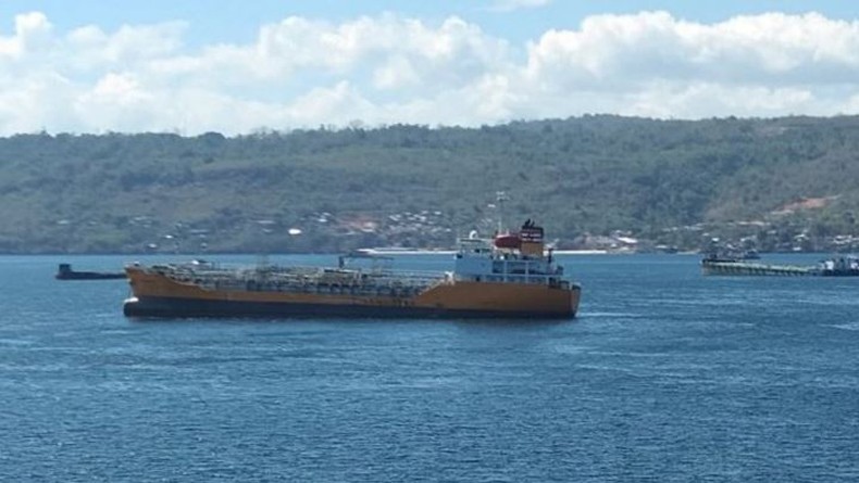 Basarnas Temukan Serpihan dan Tumpahan Minyak Kapal MV Nur Allya di Pulau Obi