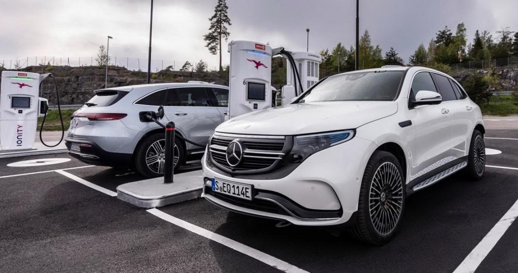 Mercedes Akan Produksi Mobil Listrik Pertama di China