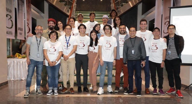 Novel Karya Ahmad Fuadi Diangkat Jadi Film, Ini Para Pemeran Ranah 3 Warna