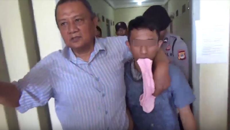Curi Celana Dalam Perempuan, Pria Beristri di Makassar Babak Belur Dihajar Massa