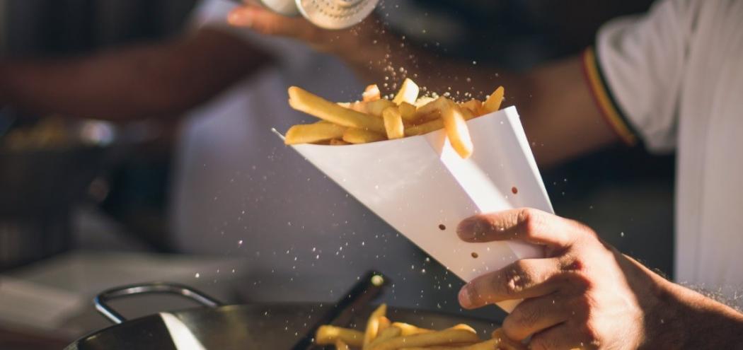 Waspada, Remaja yang Sering Makan Junk Food Berisiko Depresi