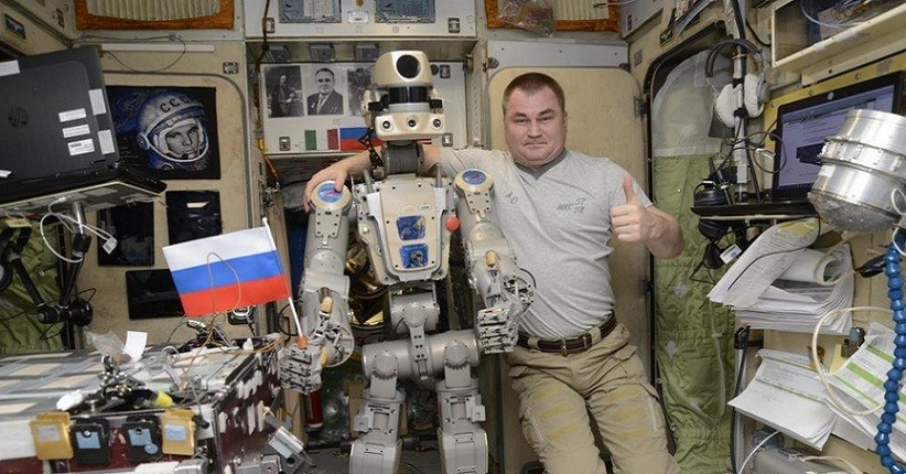 2 Minggu di Luar Angkasa, Robot Humanoid Rusia Kembali ke Bumi