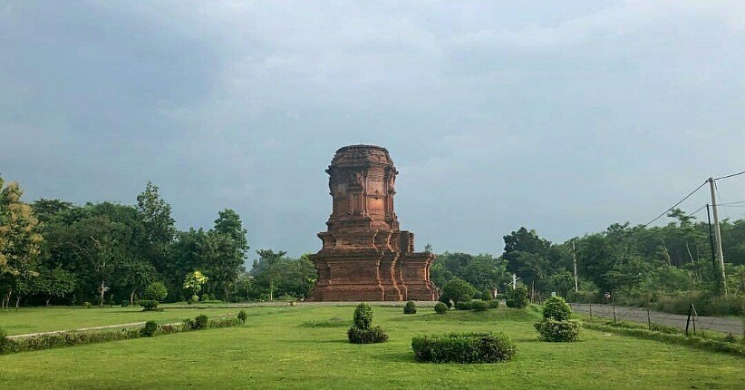  Inspirasi Wisata Probolinggo, Candi Jabung Miliki Relief Mirip Lukisan