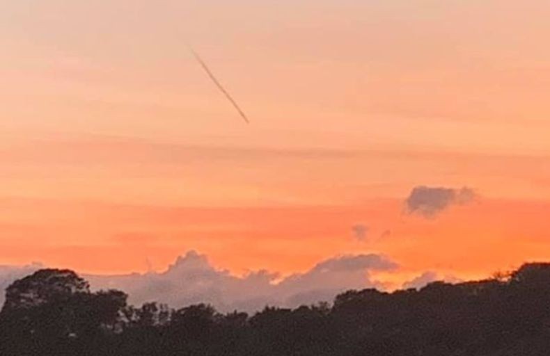 Heboh Benda Terbelah Dua di Langit Inggris, Diduga Kuat Meteor