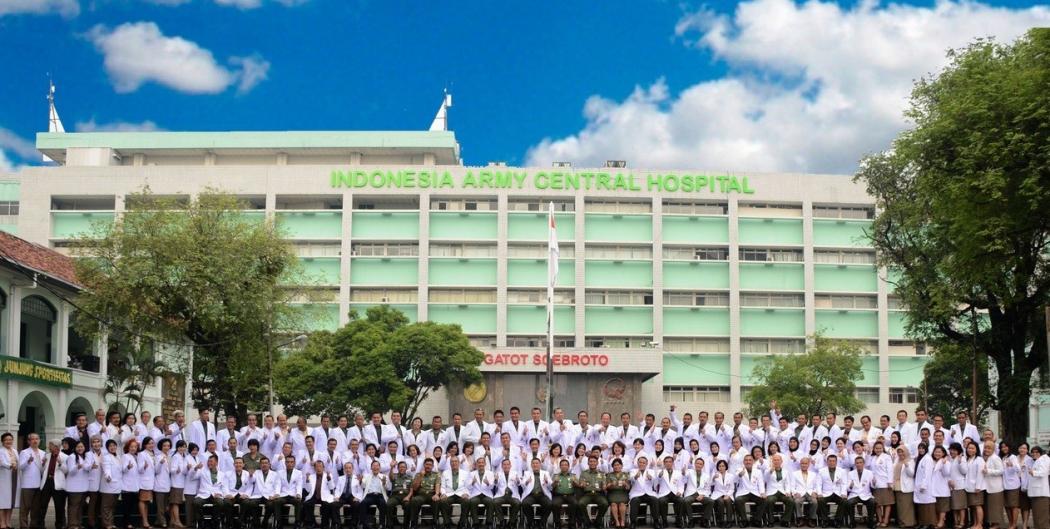 Soal Kondisi Habibie, TNI AD: Serahkan ke RSPAD